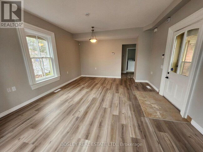 Photo - 5958 16th Ave