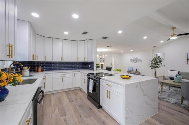 Photo - 2613 Pin Oak Ln