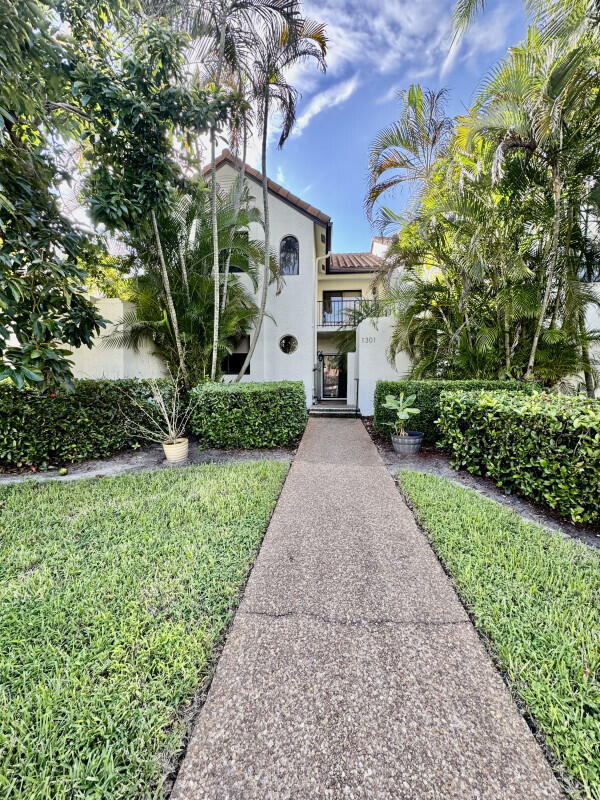 Building Photo - 7884 Seville Pl Unit 1301