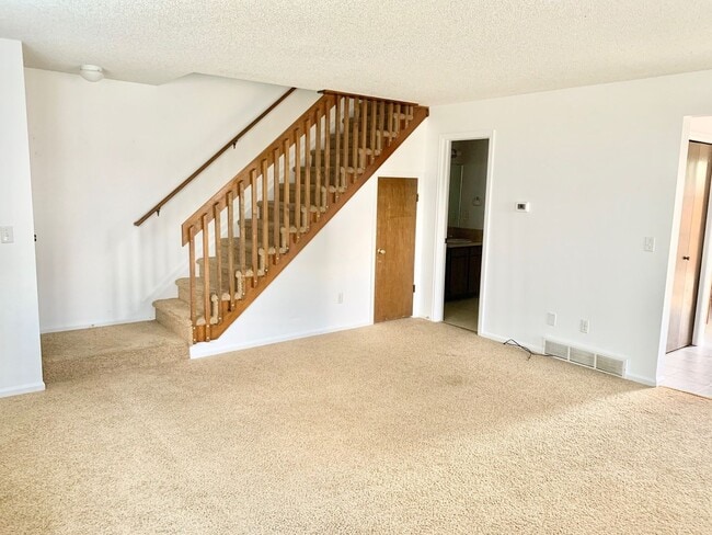 Photo - 1543-1545 Kennedy Avenue Unit 1543