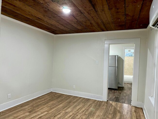 Photo - 6833 Avenue C Unit 4