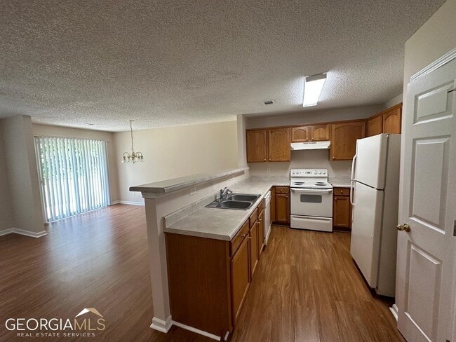 Photo - 6296 Hickory Ln Cir