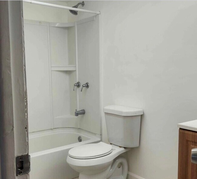 Photo - 488 NE 18th Ave Unit 208