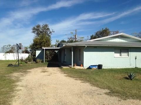 Photo - 208 NW River Rd