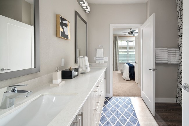 Photo - Camden Lake Buena Vista