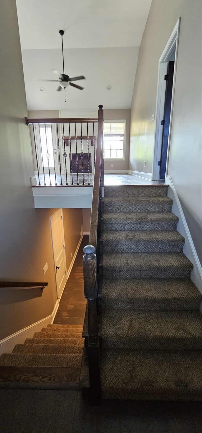 Photo - 708 Banister Dr House