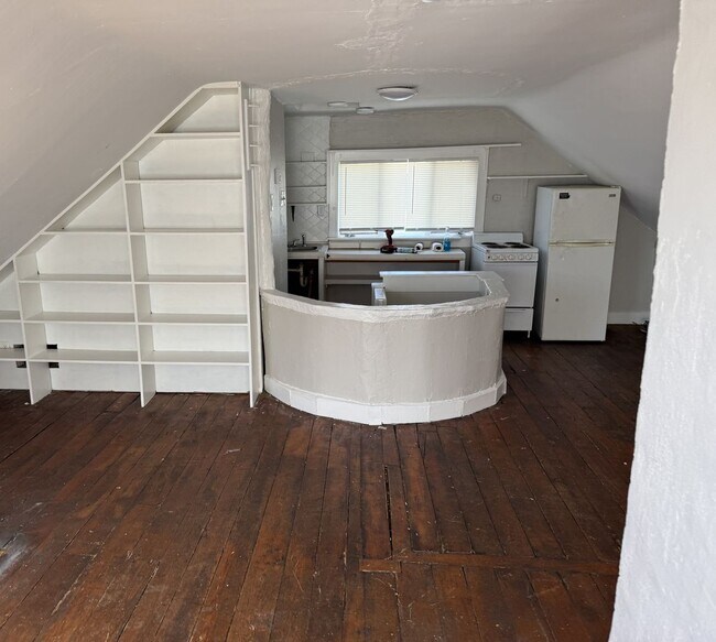 Photo - 46 Armstrong Ave Unidad #4