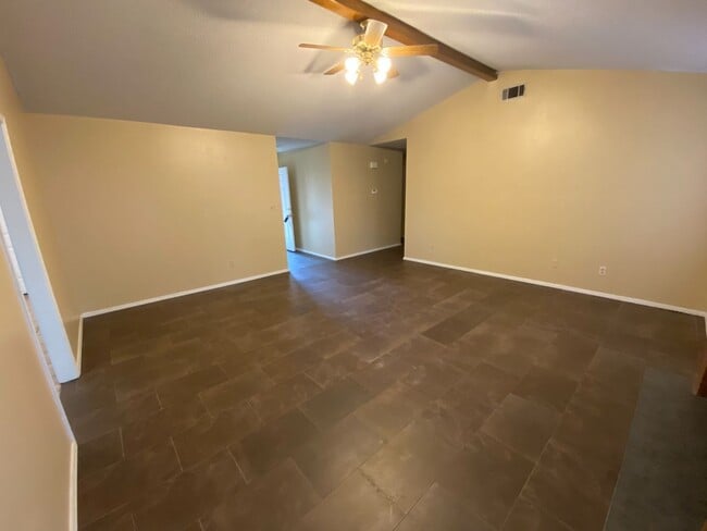 Photo - 2106 Breckenridge Terrace