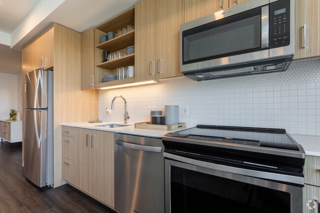 Open 1BR, 1BA - 515 SF