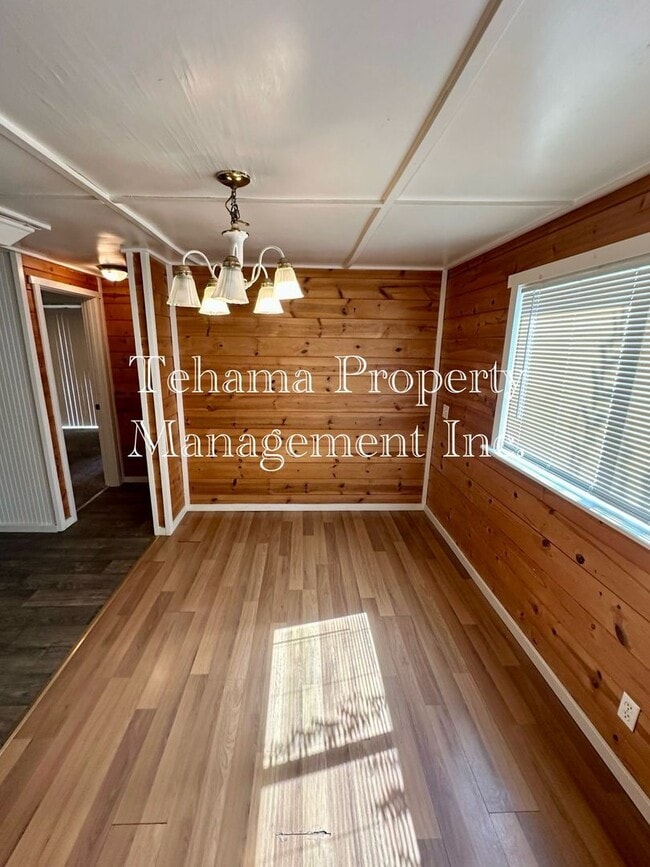 Photo - 3 Bedroom Home With Central Heat and Air