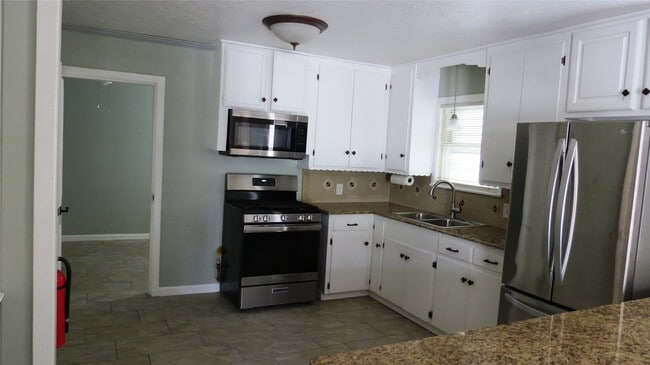 Photo - 2224 30th St