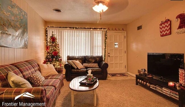 Photo - 4 Bedroom Home with Amazing Features Avail...
