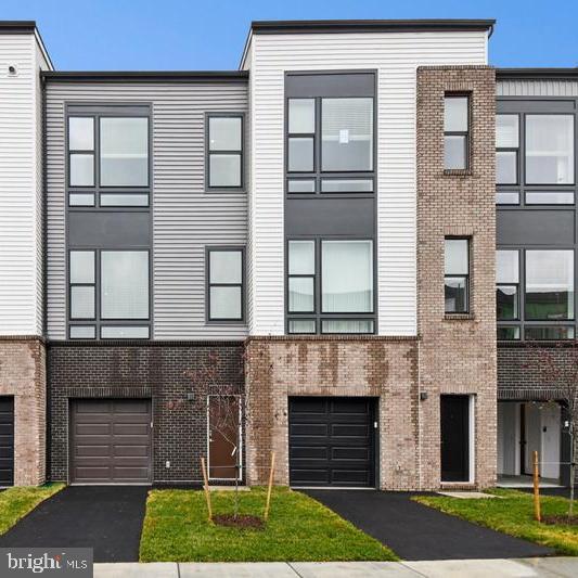 Building Photo - 2842 AZIMUTH Ln