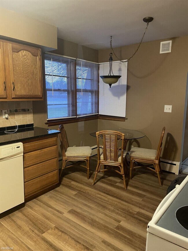 Photo - 3 br, 1.5 bath House - 2520 Hemmeter Rd