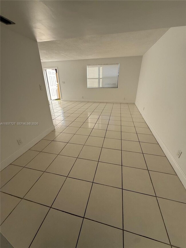 Photo - 5817 Blueberry Ct Unit 92