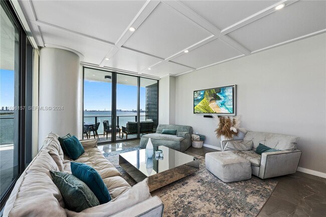 Building Photo - 480 NE 31st St Unit 1207