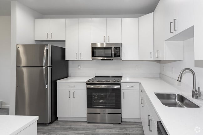 2BR,2.5BA -1775SF Kitchen