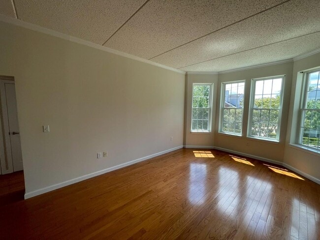 Photo - 31 Greenridge Ave Condo Unit 2J