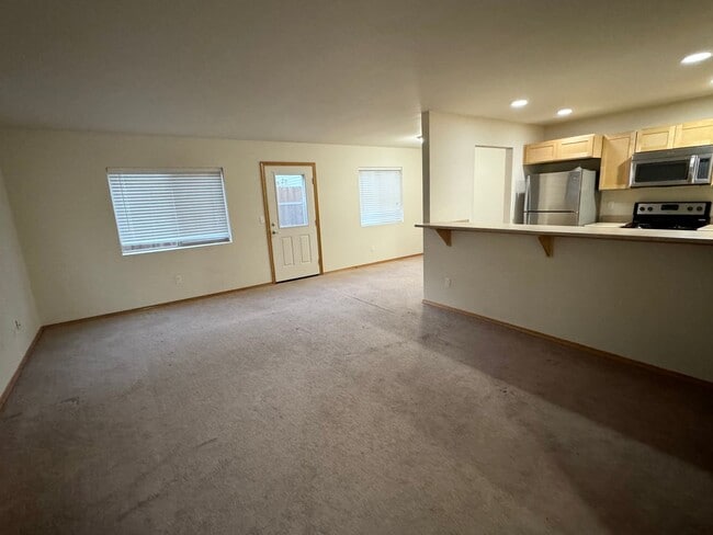 Photo - Newer Home in Summerset