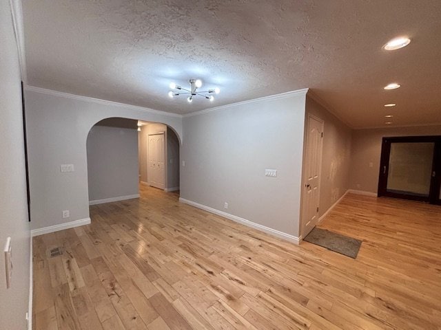 2112 Bowling Ave
