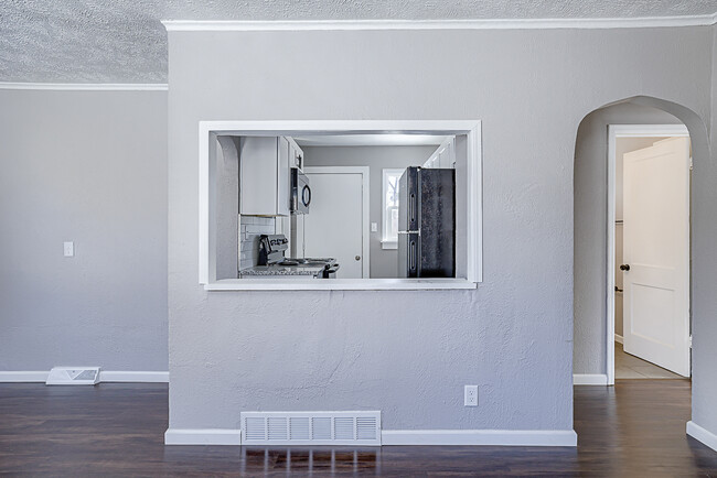 Photo - 5345 N 33rd Ave