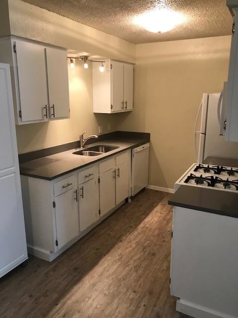 Photo - Parkside Apartments