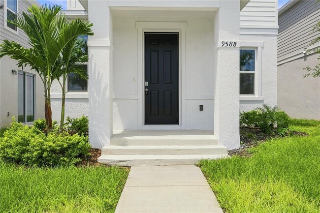 9588 Westside Hls Dr