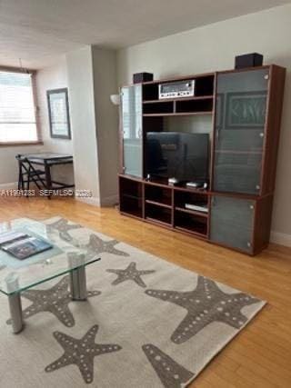 Photo - 5005 Collins Ave Unit 423