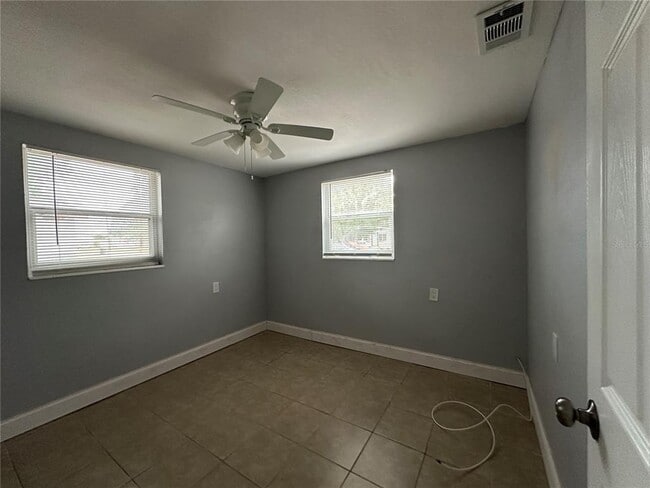 Photo - 450 88th Ave N