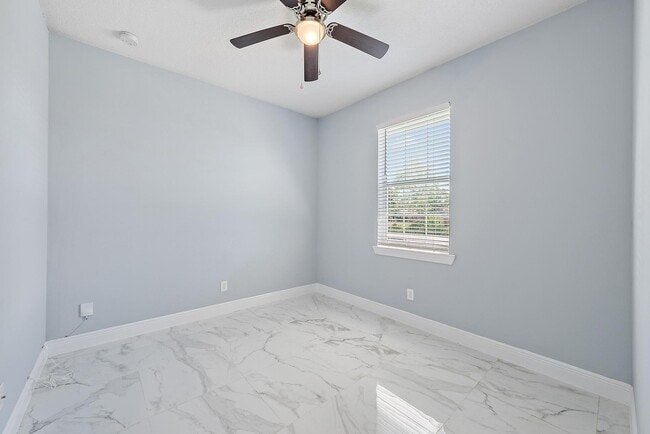 Photo - 4822 SE Flounder Ave