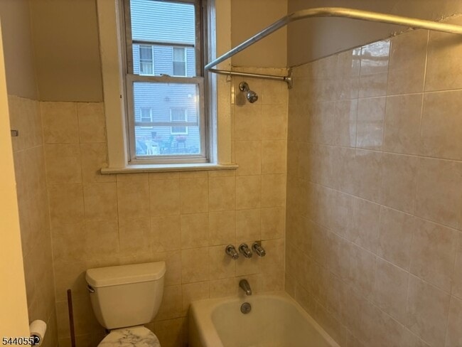 220 Palisade Ave Unit 2A