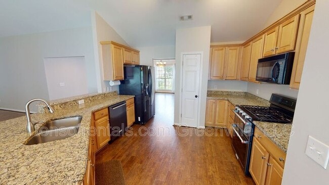Photo - 210 Grimes Dr