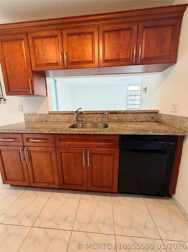 Photo - 3100 N Pine Island Rd Unit 310