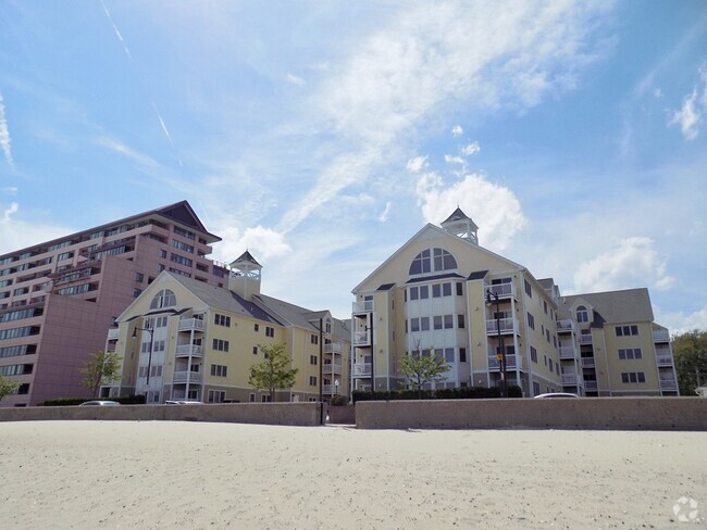 Building Photo - 361 Revere Beach Pky Unit #309 Rental