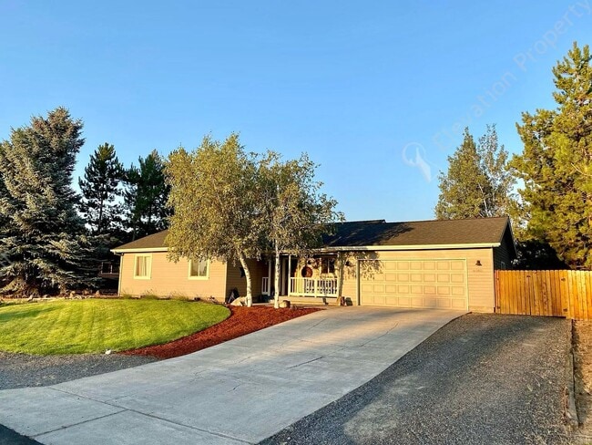 Coming Soon! UNFURNISHED and Updated Singl... - Coming Soon! UNFURNISHED and Updated Singl... Casa