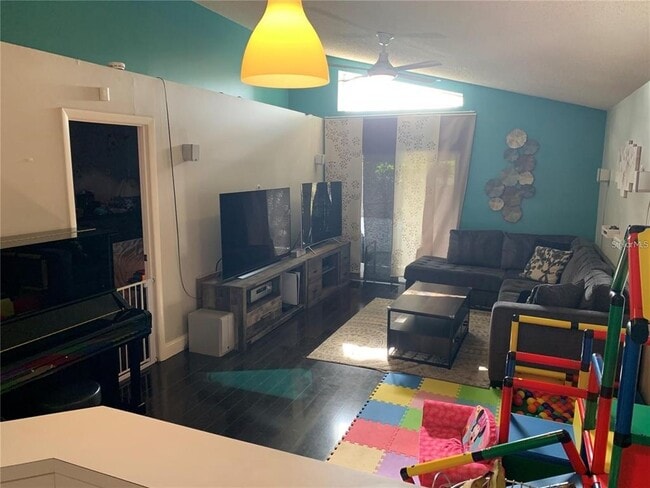 Photo - 9852 Flynt Cir