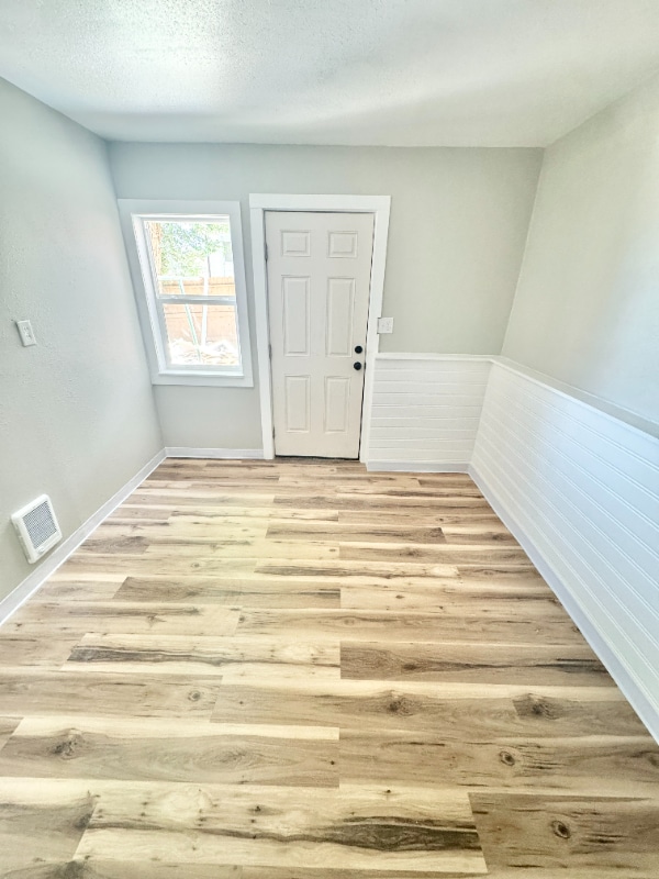 Photo - 718 W Madison St