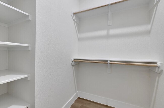 Photo - 2619 Delafield St Unit 102