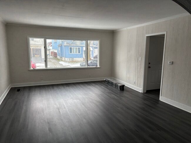 Photo - 70 Ivanhoe Rd