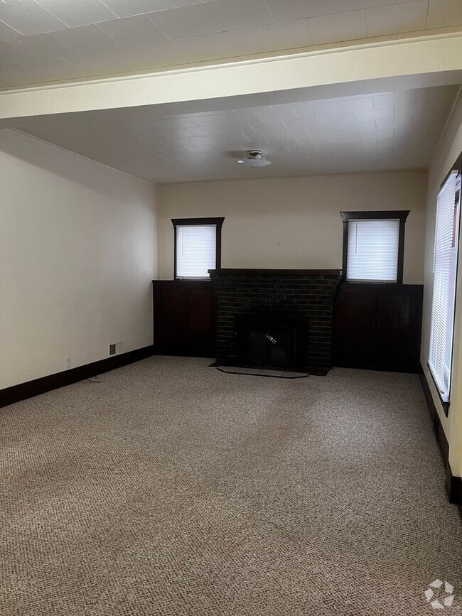 Building Photo - 3 bedroom, 1 bath house located in Kellogg...