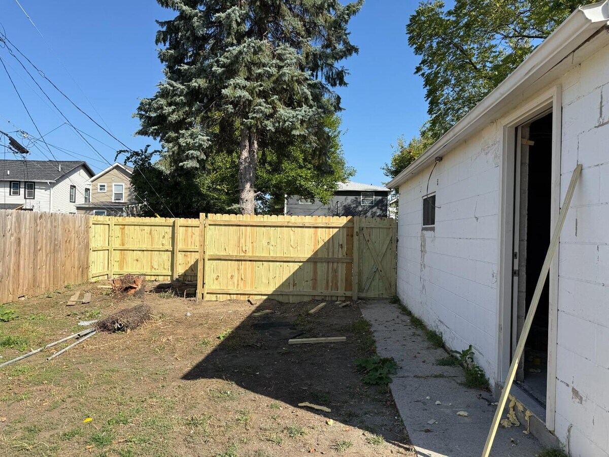 Photo - 726 E Moler St