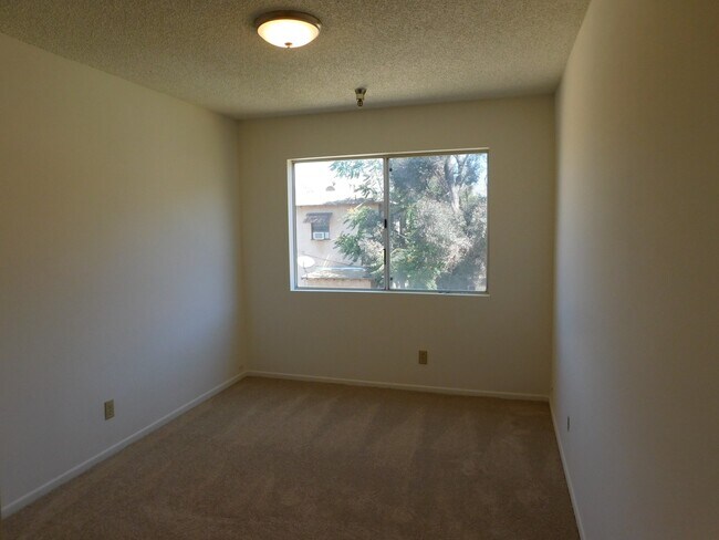 Photo - 10241 Commerce Ave Unit 10241 #5