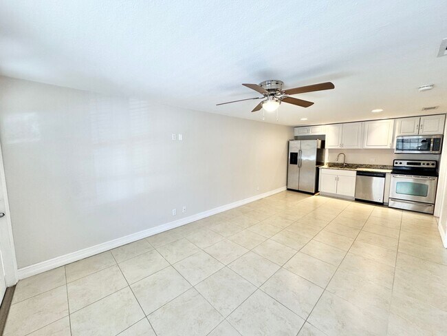 Photo - ** TREETOPS OF NAPLES ** 1 BED / 1 BATH - CONDO - SOUTH NAPLES - ANNUAL RENTAL
