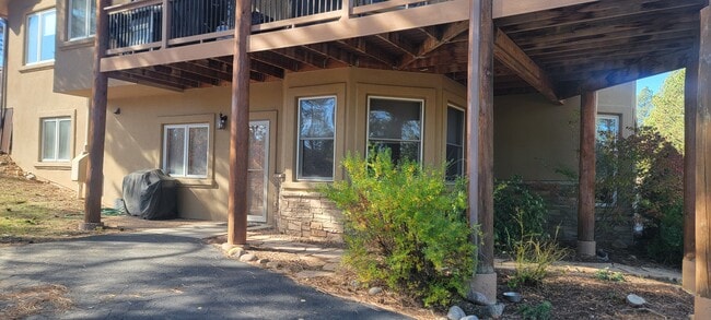Exterior - 150 Snow Cap Ln Unit Apartment