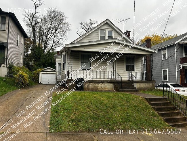 Building Photo - 1047 Wells St