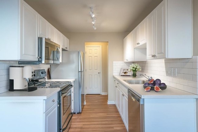 Photo - Monterey at Lake View Drive