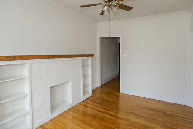 Photo - 2607 W Gunnison St Unit 2
