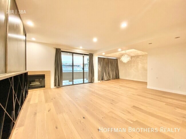 Photo - 131 N Wetherly Dr Unidad 104