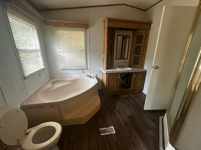 Photo - 126 Clements Rd