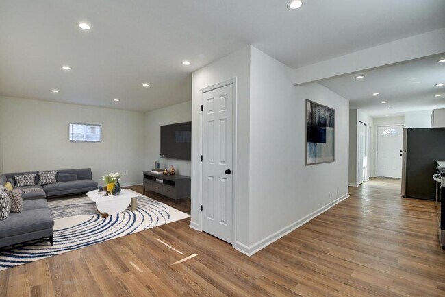 Photo - 1631 Dr Andrew J Brown Ave